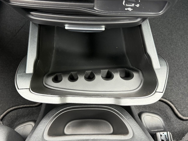 New 2026 Chrysler Pacifica Select image 33