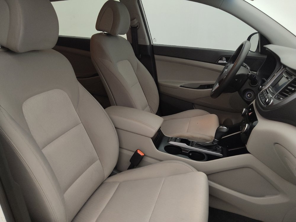 Used 2016 Hyundai Tucson SE w/ Option Group 02 FWD image 21