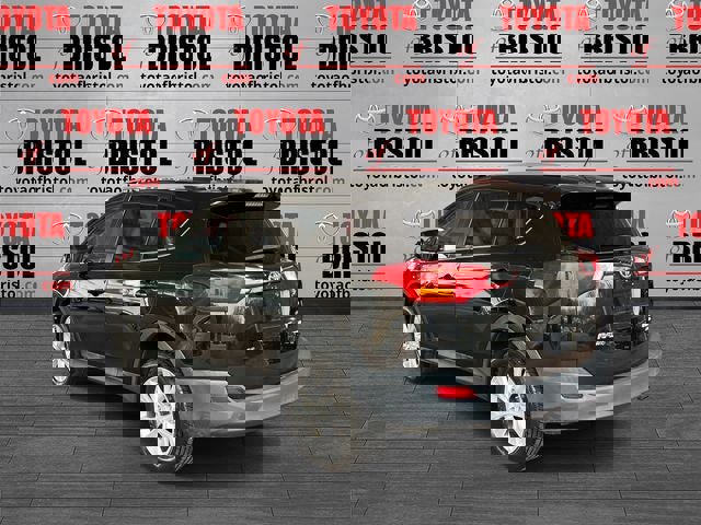 Used 2015 Toyota RAV4 Limited w/ Technology Package image 6