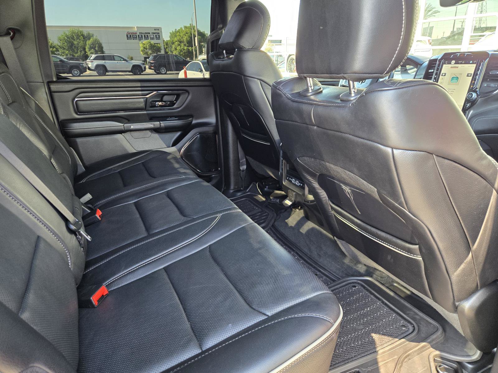 Used 2023 RAM 1500 Limited w/ Night Edition RWD image 31