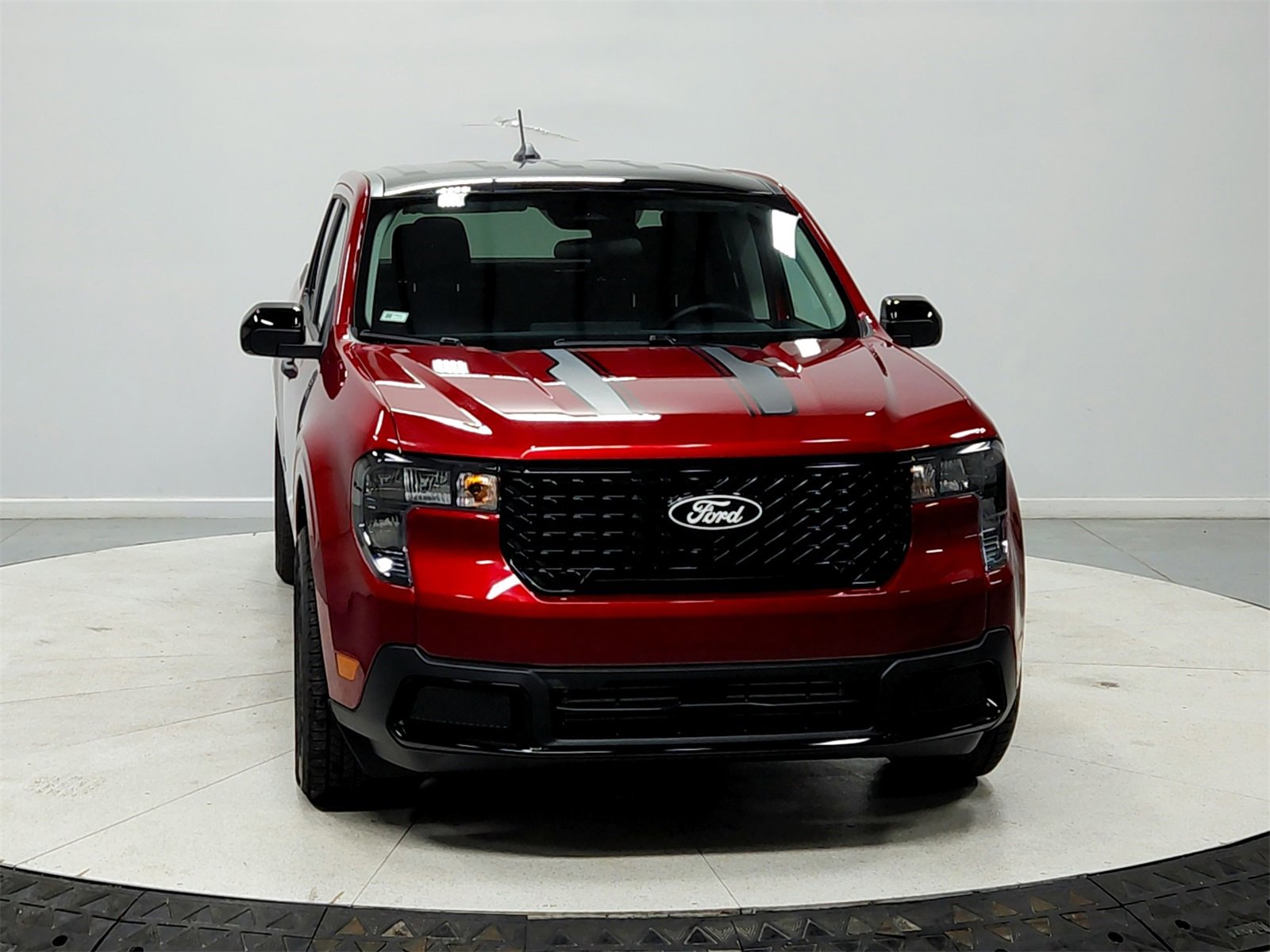 New 2025 Ford Maverick XLT w/ XLT Luxury Package image 2