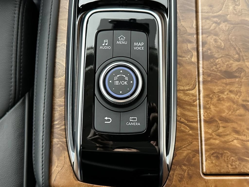 Used 2023 Nissan Armada SL w/ Cargo Package AWD/4WD image 28