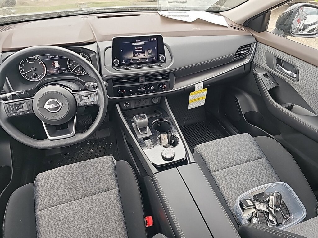 New 2023 Nissan Rogue SV AWD/4WD image 4