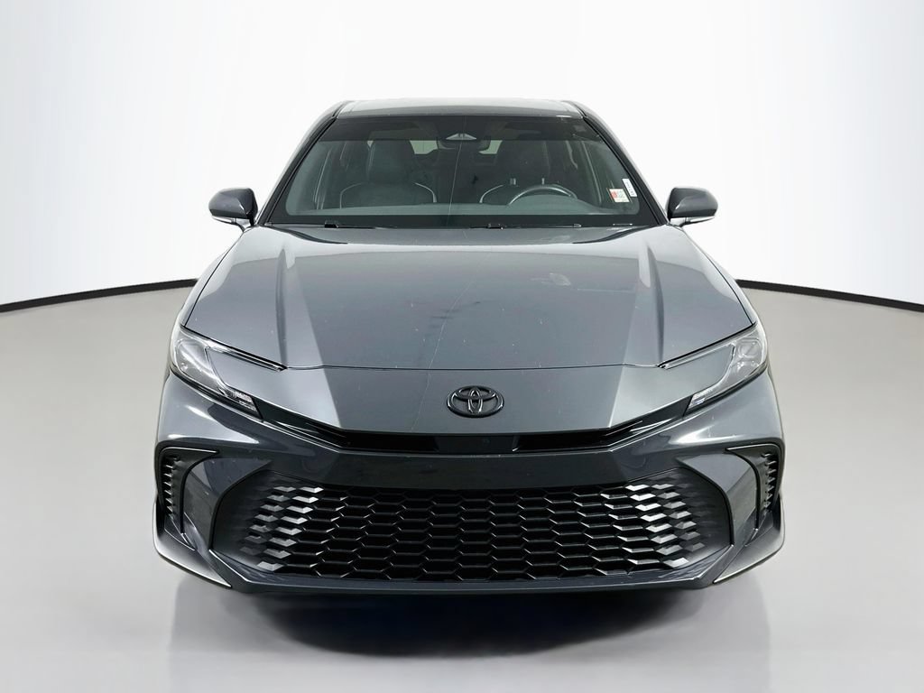 Used 2026 Toyota Camry SE FWD video 2