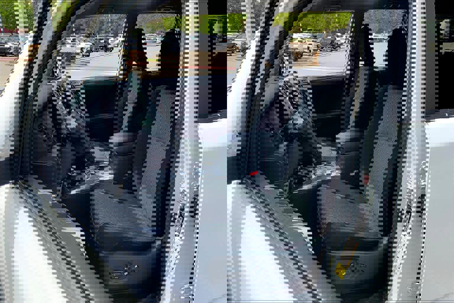 Used 2024 Toyota 4Runner SR5 AWD/4WD image 8