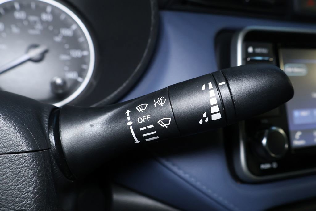 Used 2023 Nissan Versa SV image 22