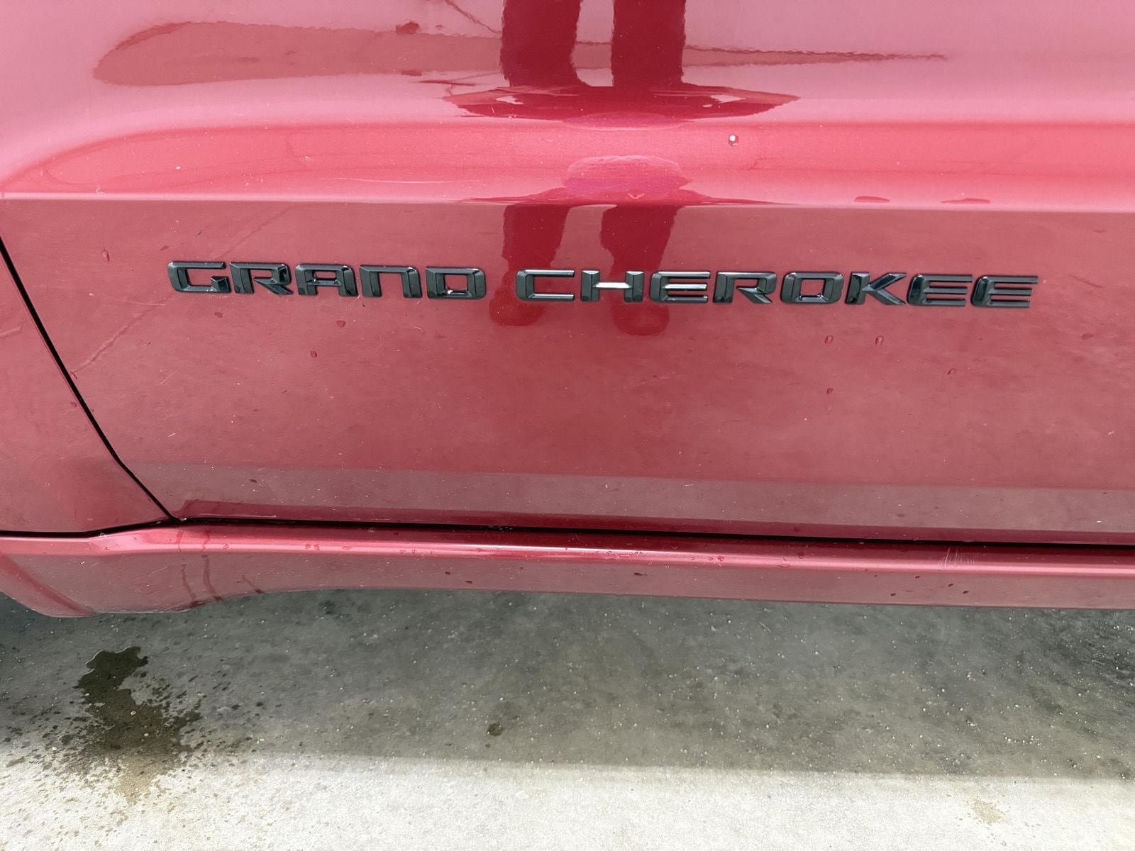 Used 2015 Jeep Grand Cherokee Altitude AWD/4WD image 36