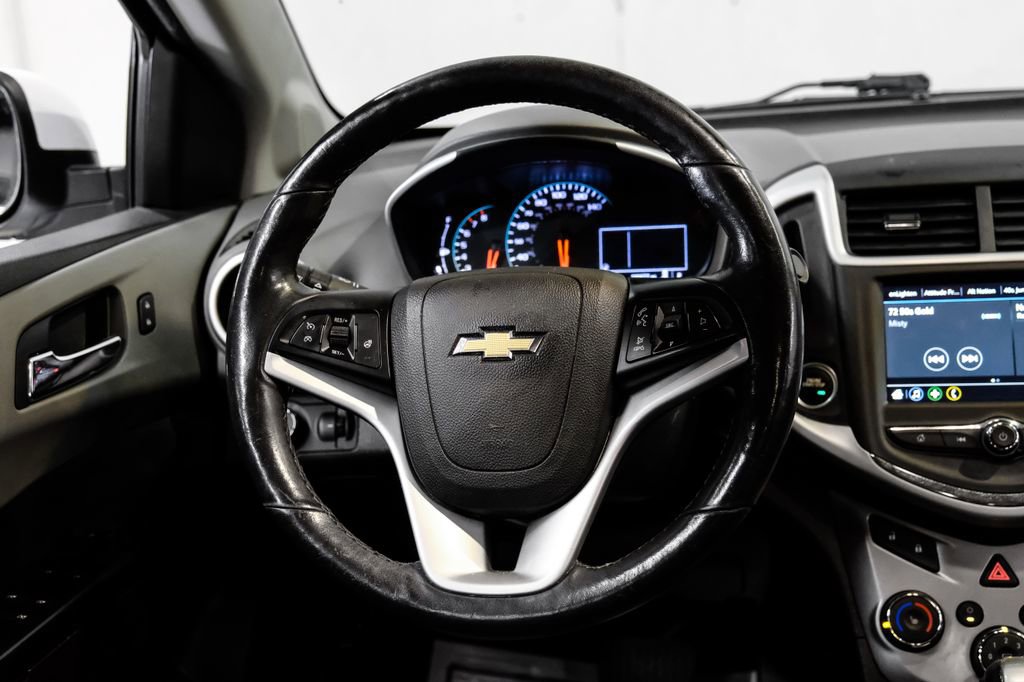 Used 2019 Chevrolet Sonic LT w/ Convenience Package image 16