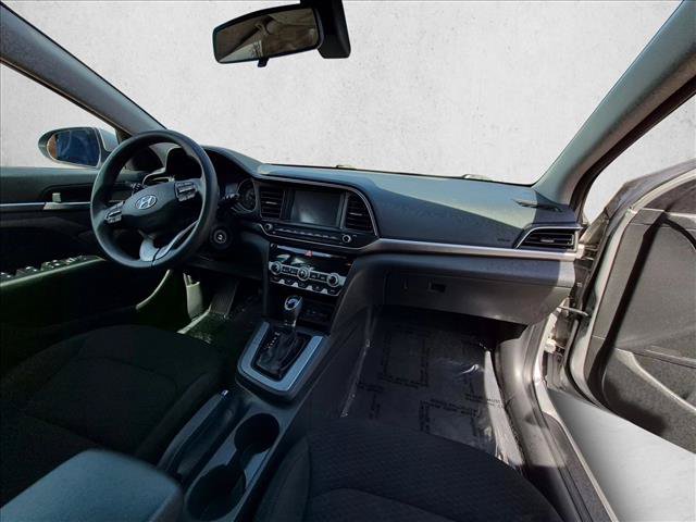 Used 2020 Hyundai Elantra SEL w/ Cargo Package (C1) FWD image 19