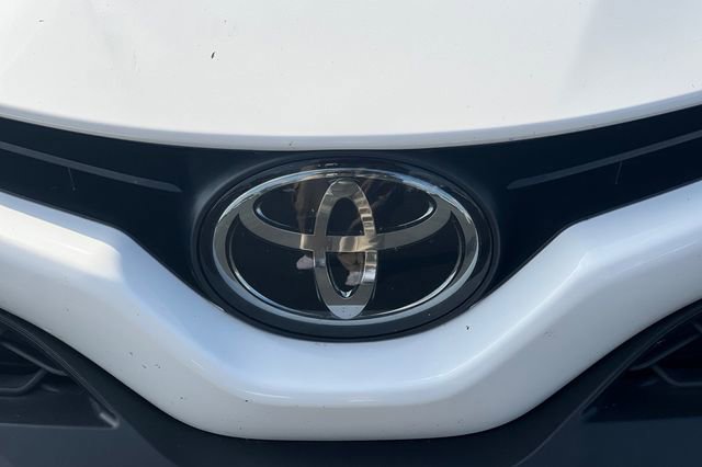 Used 2024 Toyota Camry SE image 35