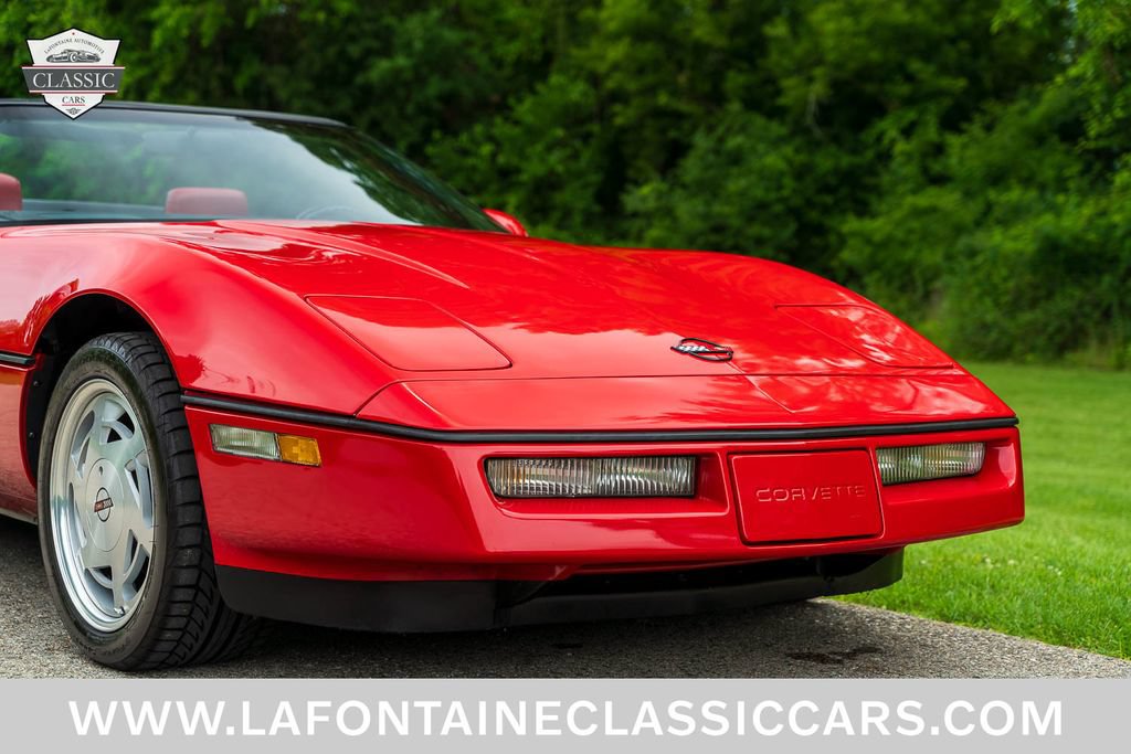 Used 1988 Chevrolet Corvette Convertible RWD image 23