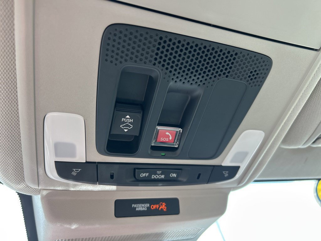 Used 2025 Honda Accord SE image 36