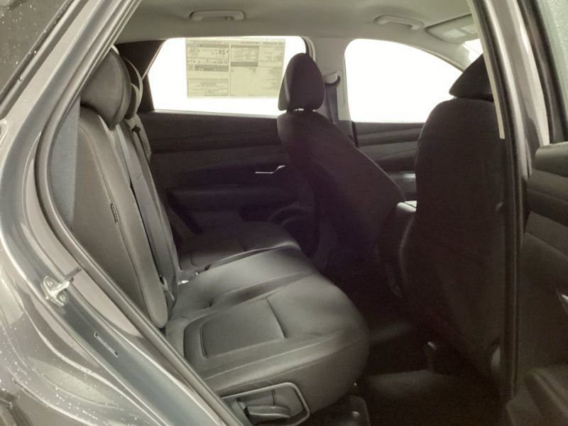 New 2026 Hyundai Tucson SE image 10