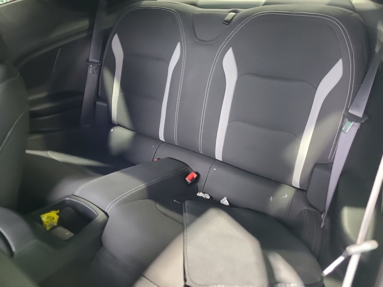 Used 2018 Chevrolet Camaro LT w/ Technology Package RWD image 16