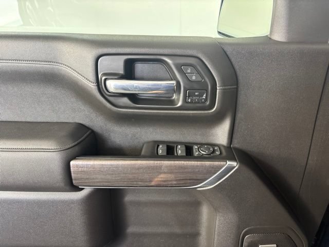 Used 2022 Chevrolet Silverado 1500 LTZ AWD/4WD image 14