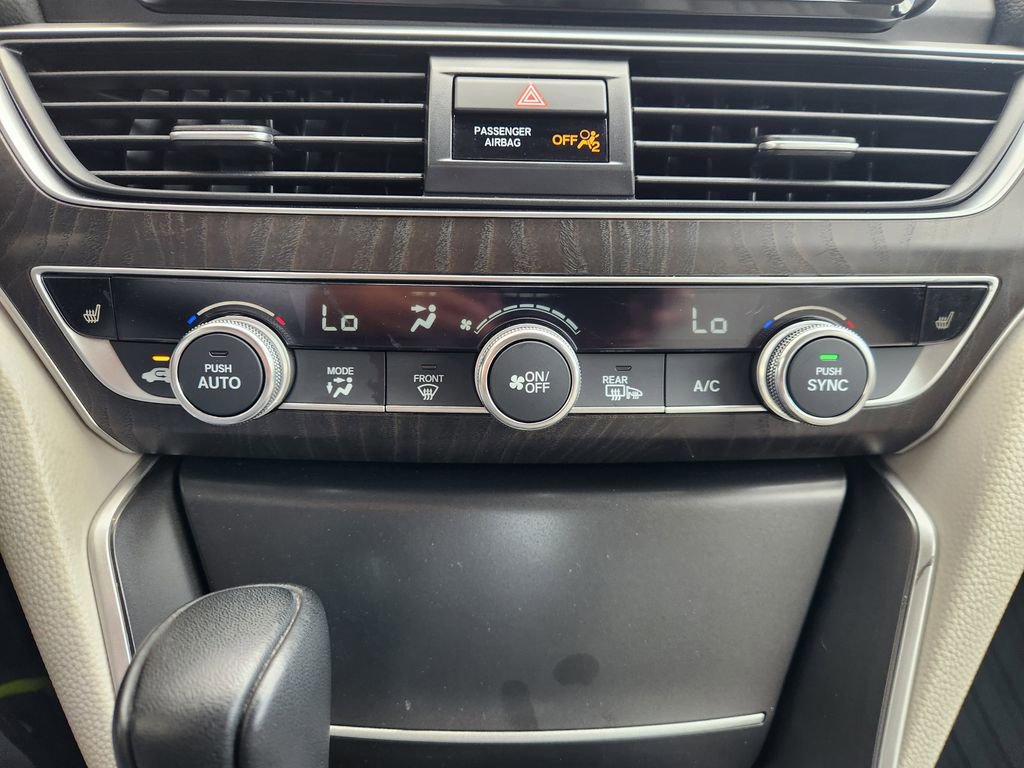 Used 2019 Honda Accord EX-L image 18