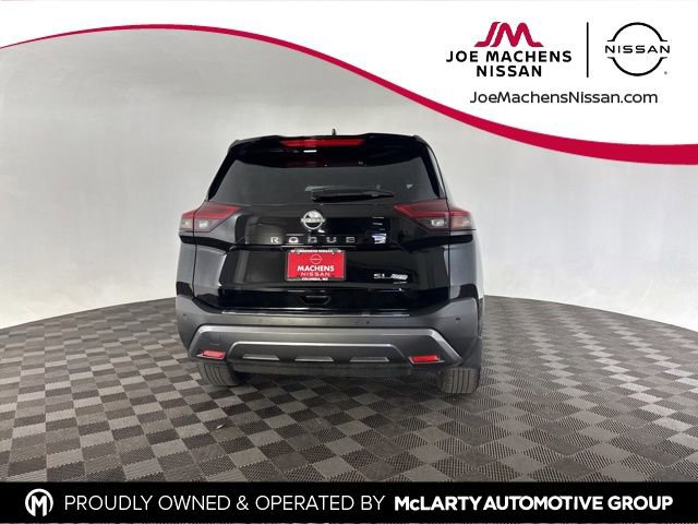 Used 2023 Nissan Rogue SL w/ SL Premium Package image 7
