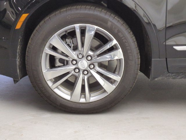 Used 2026 Cadillac XT5 Premium Luxury w/ LPO, Floor Liner Package AWD/4WD image 29