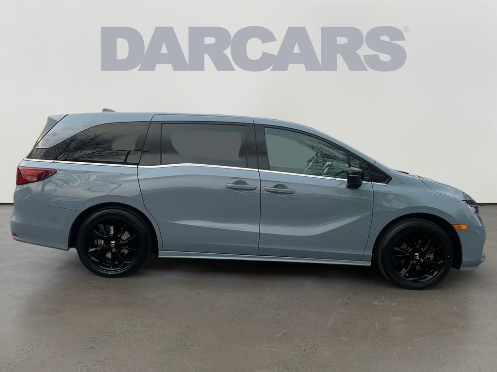 Used 2023 Honda Odyssey Sport image 8