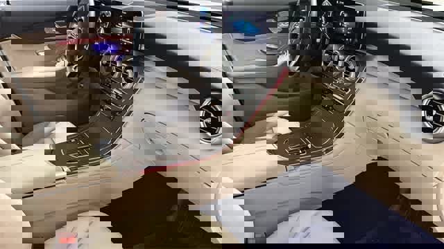 Used 2022 Mercedes-Benz GLC 300 4MATIC image 36