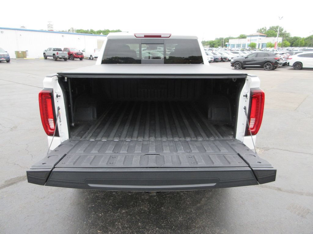 Certified 2023 GMC Sierra 1500 SLT w/ SLT Premium Plus Package AWD/4WD image 9