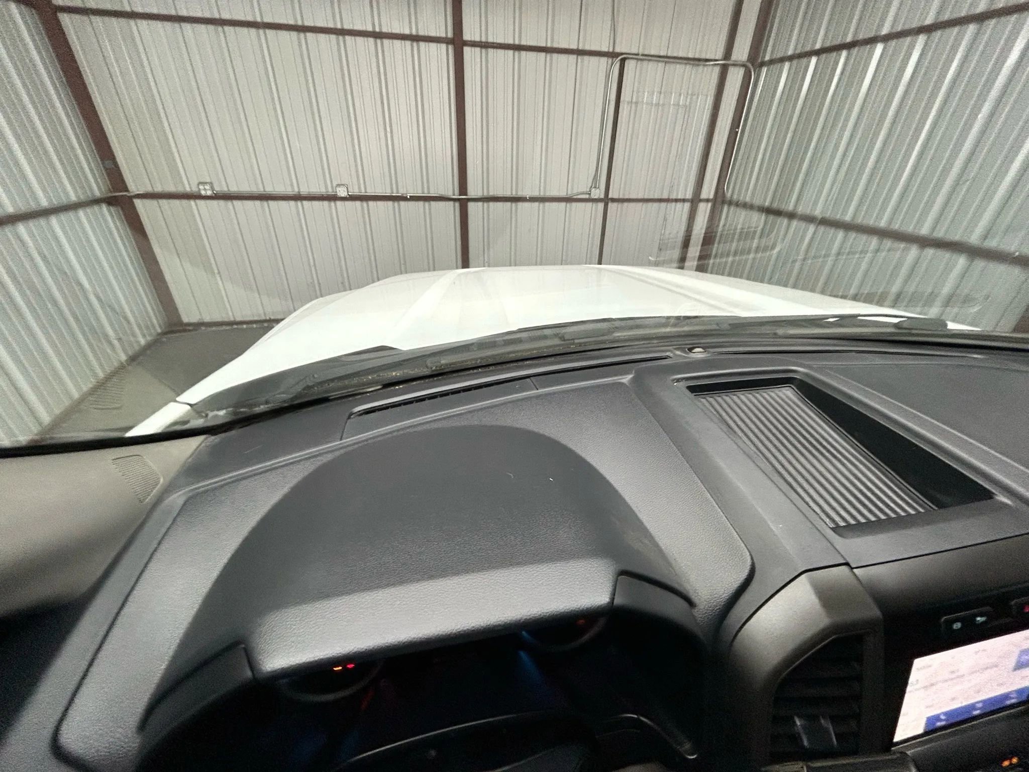 Used 2022 Ford F250 XL w/ Power Equipment Group image 17