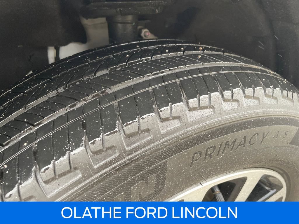 Used 2023 Ford Maverick Lariat w/ Lariat Luxury Package image 32