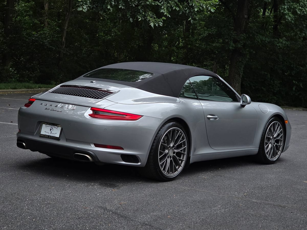 Used 2018 Porsche 911 Carrera RWD image 14