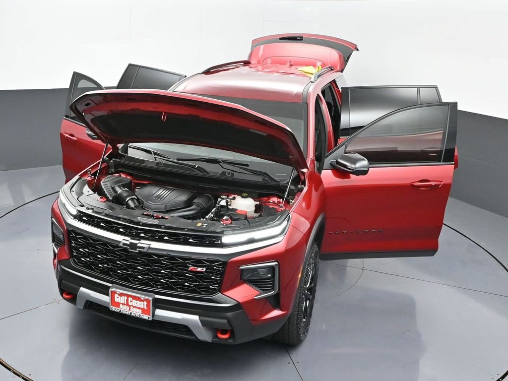 Used 2024 Chevrolet Traverse Z71 w/ LPO, Floor Liner Package image 46