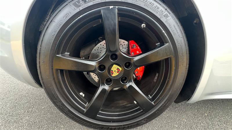 Used 2018 Porsche 718 Boxster RWD image 40