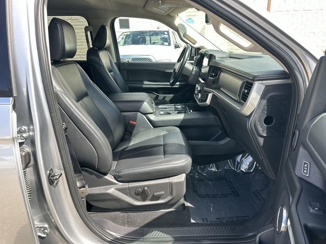 Used 2024 Ford Expedition XLT RWD image 27