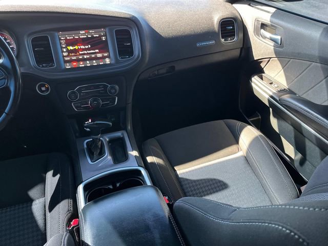Used 2023 Dodge Charger SXT image 4