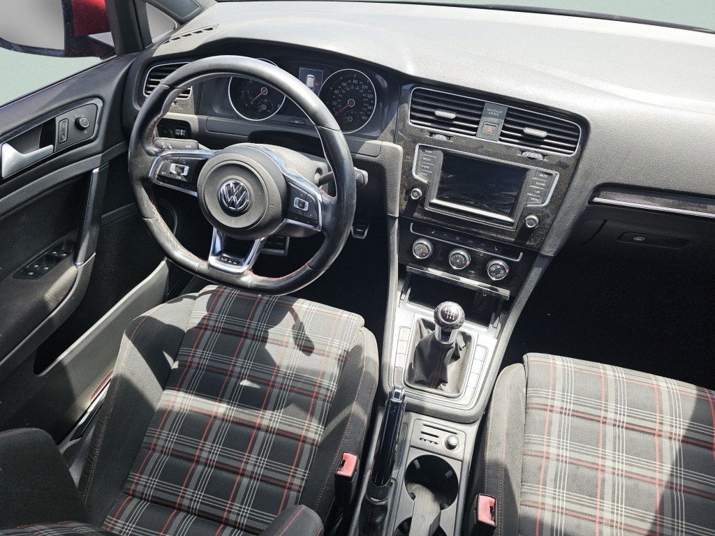 Used 2016 Volkswagen GTI S FWD image 25