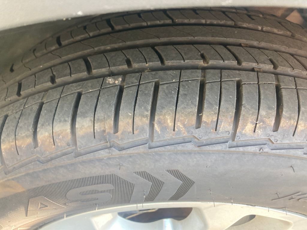 Used 2022 Ford Escape SE w/ Cold Weather Package image 32