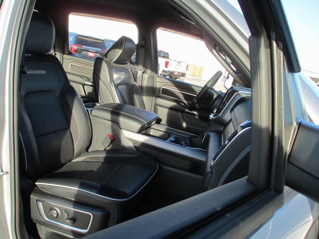 Used 2025 RAM 1500 Laramie w/ Sport Appearance Package image 22