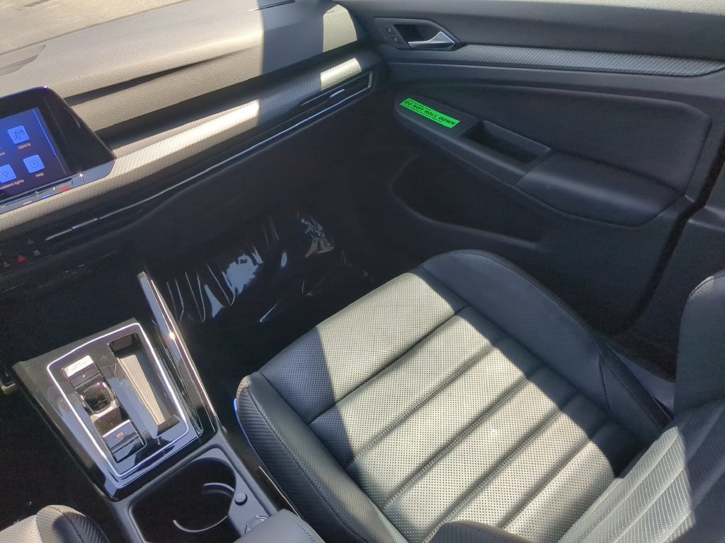 Certified 2024 Volkswagen Golf R AWD/4WD image 15