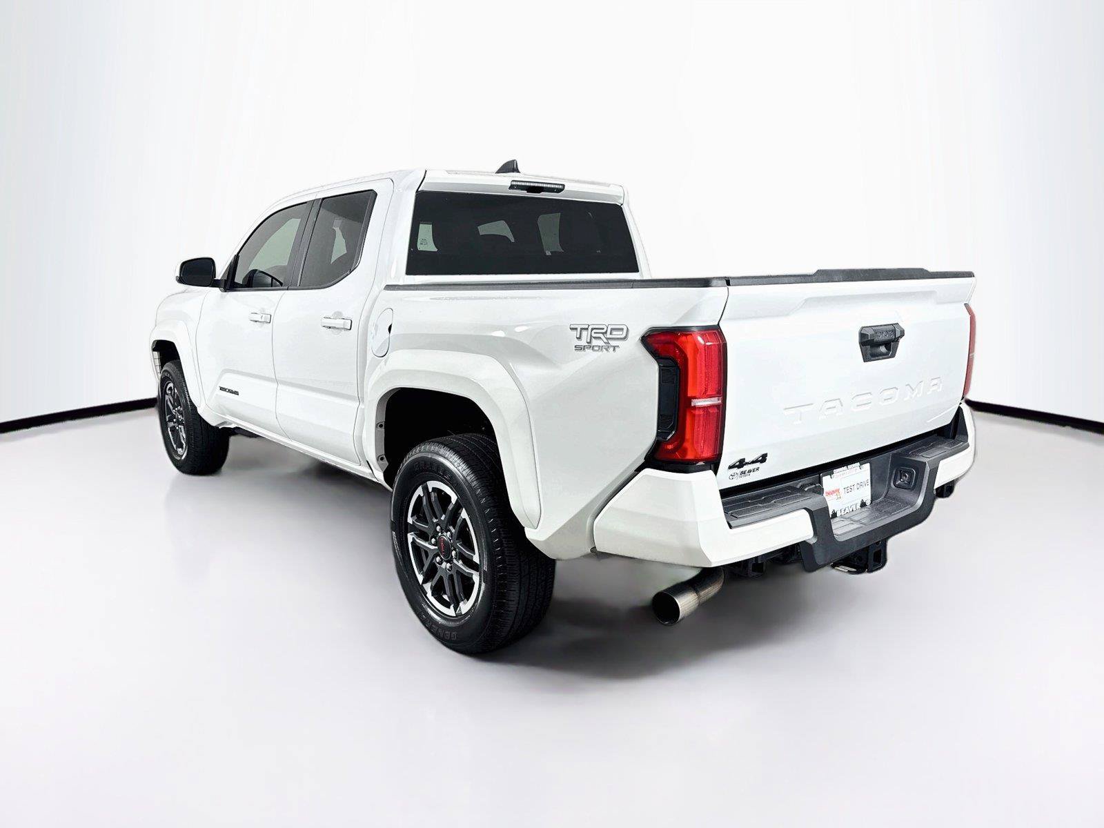 Certified 2025 Toyota Tacoma TRD Sport AWD/4WD image 12