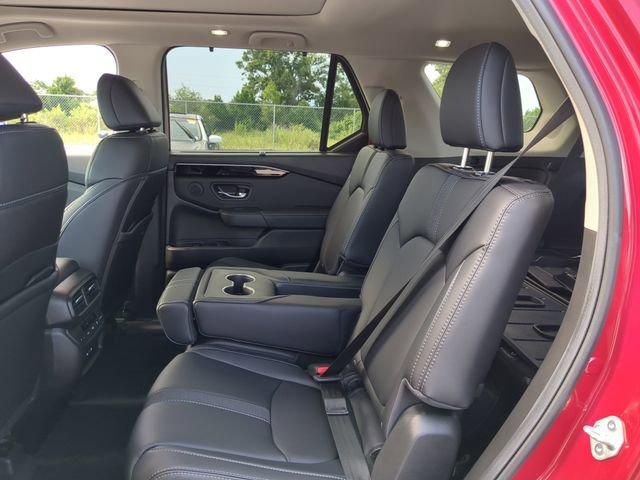 New 2025 Honda Pilot Touring image 16