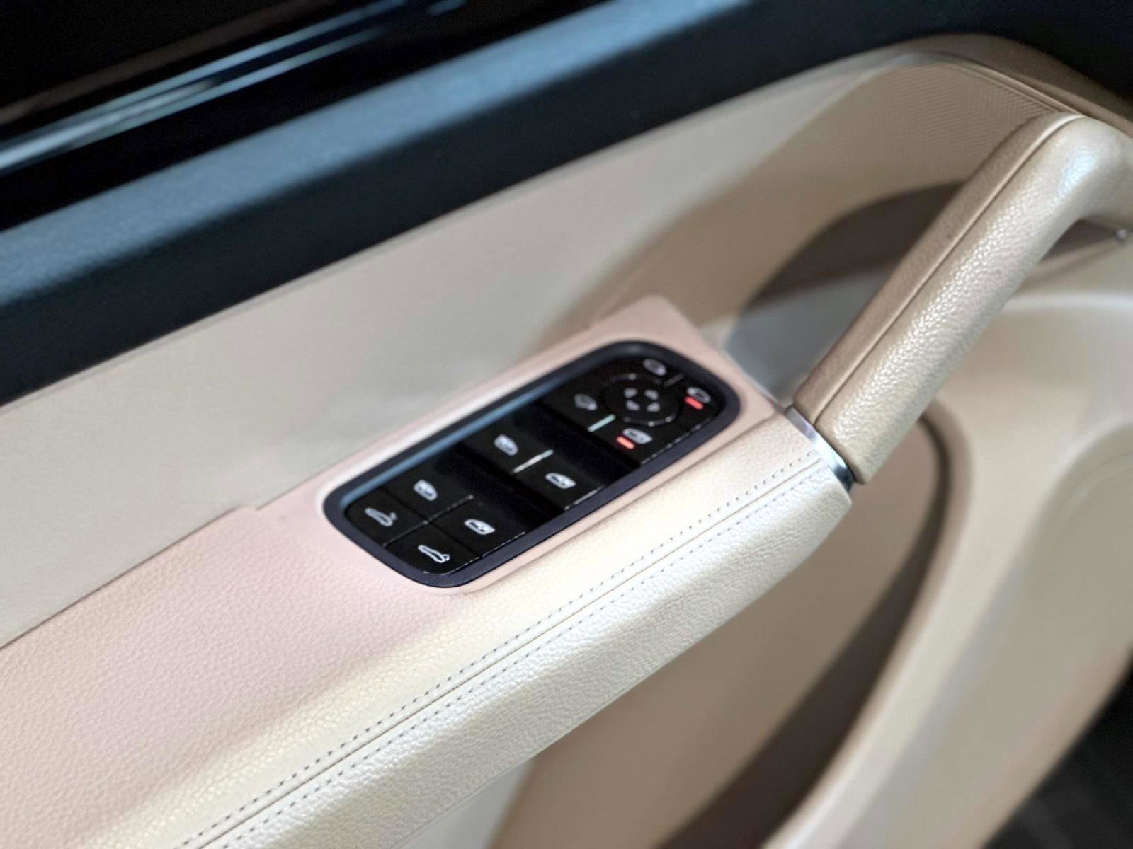 Certified 2021 Porsche Cayenne image 20