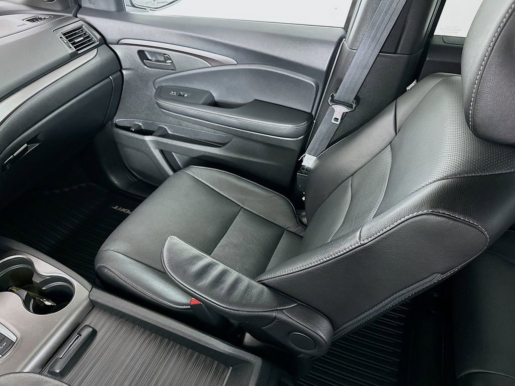 Used 2022 Honda Passport EX-L image 24