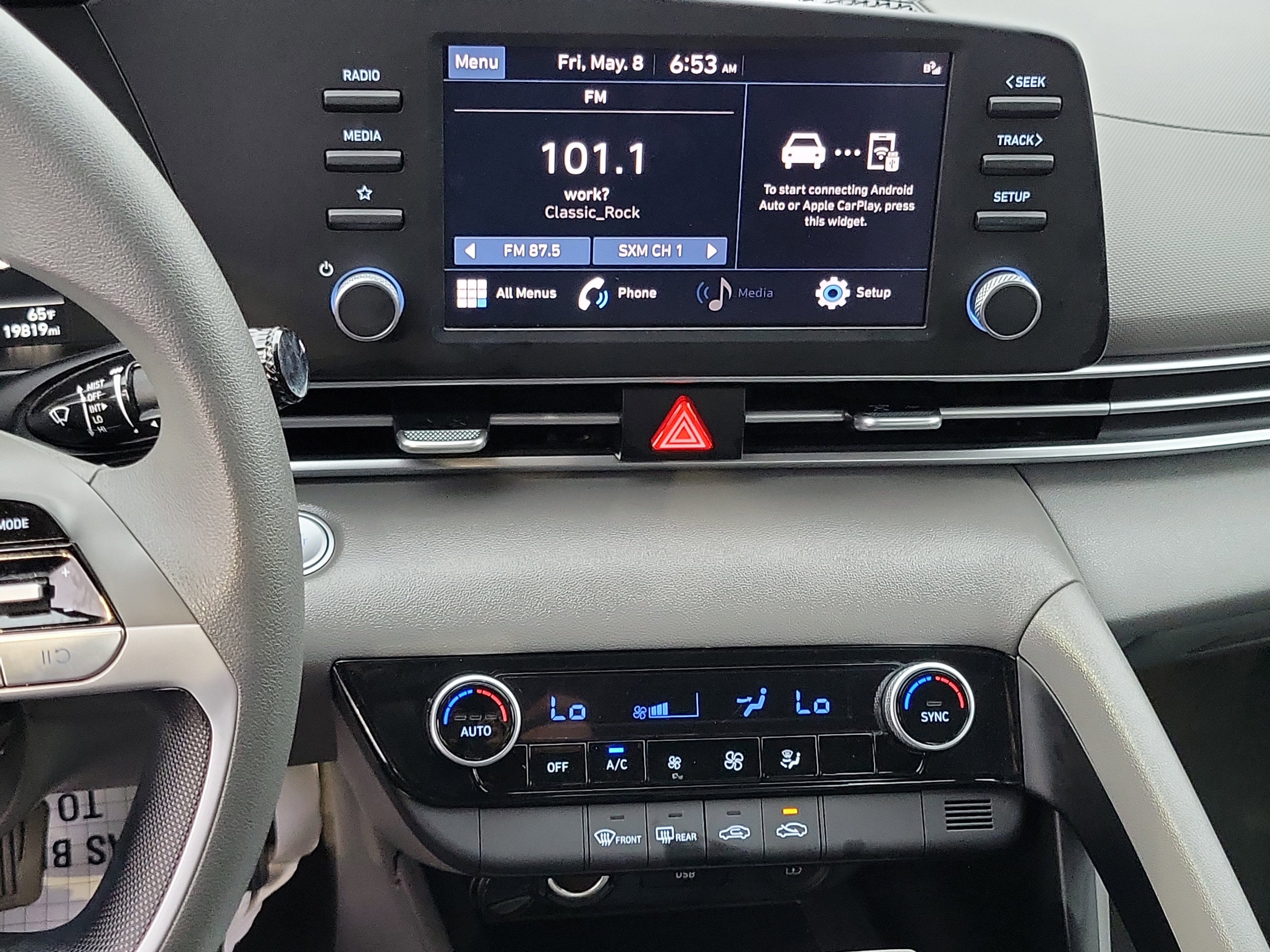 Certified 2023 Hyundai Elantra SEL FWD image 11