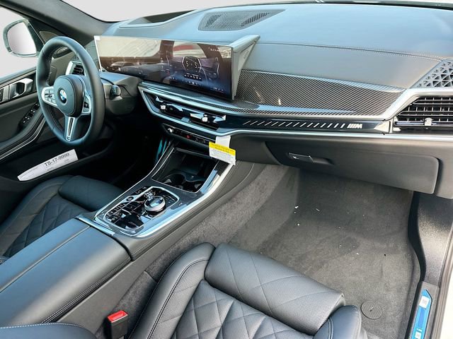 Used 2026 BMW X5 M60i image 24