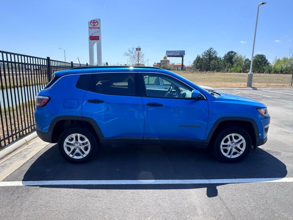 Used 2020 Jeep Compass Sport w/ Safety & Security Group image 6