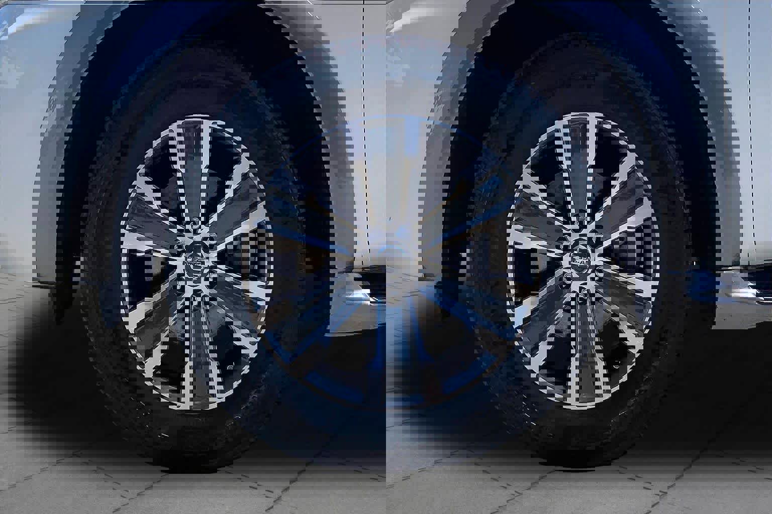 Used 2018 Nissan Armada SL w/ Premium Package image 11