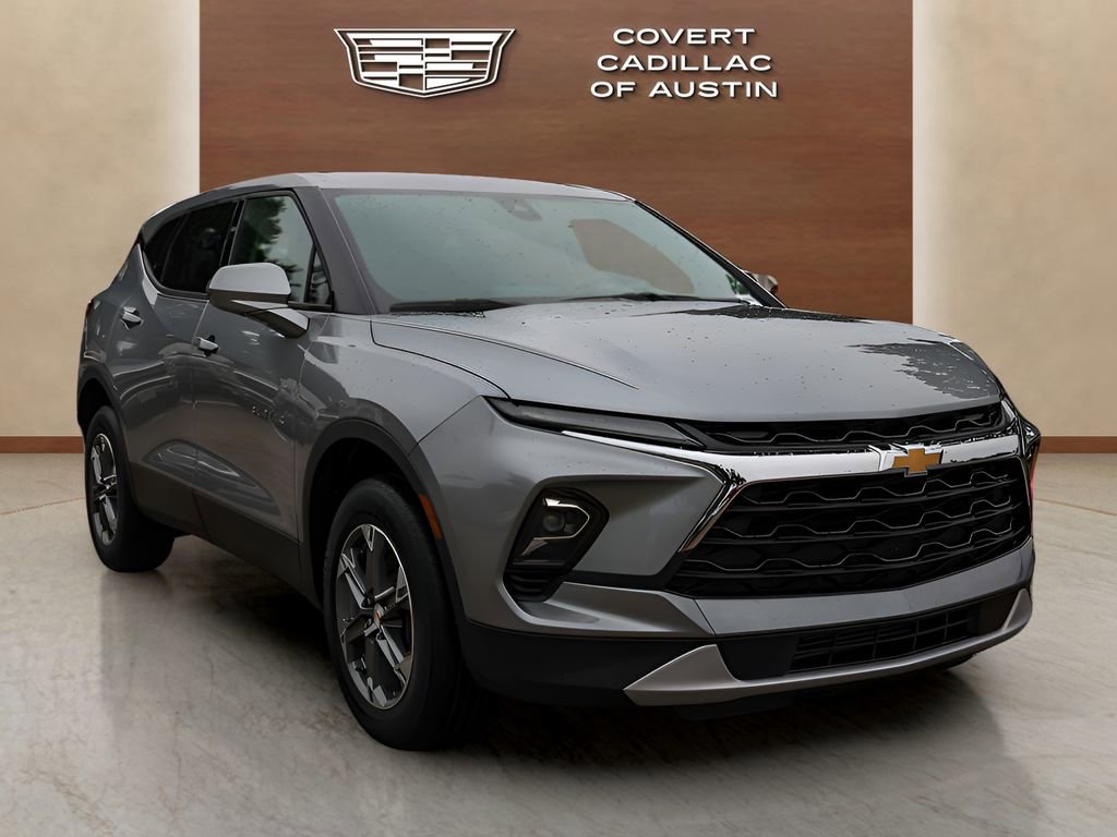 Used 2024 Chevrolet Blazer LT FWD image 6
