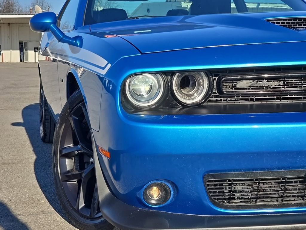 Certified 2019 Dodge Challenger R/T w/ Plus Package image 9