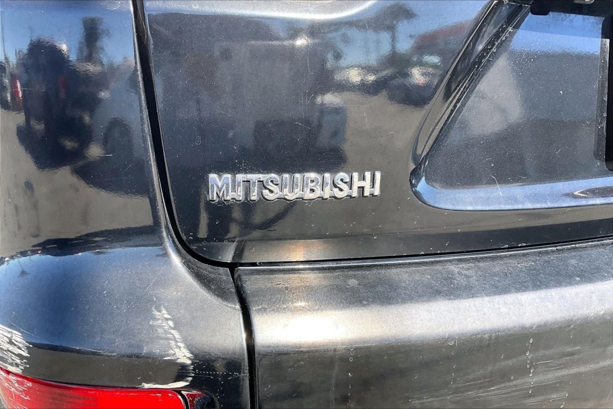 Used 2012 Mitsubishi Outlander SE FWD image 8