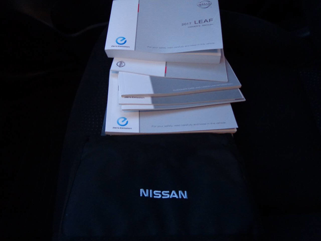 Used 2017 Nissan Leaf SV image 14