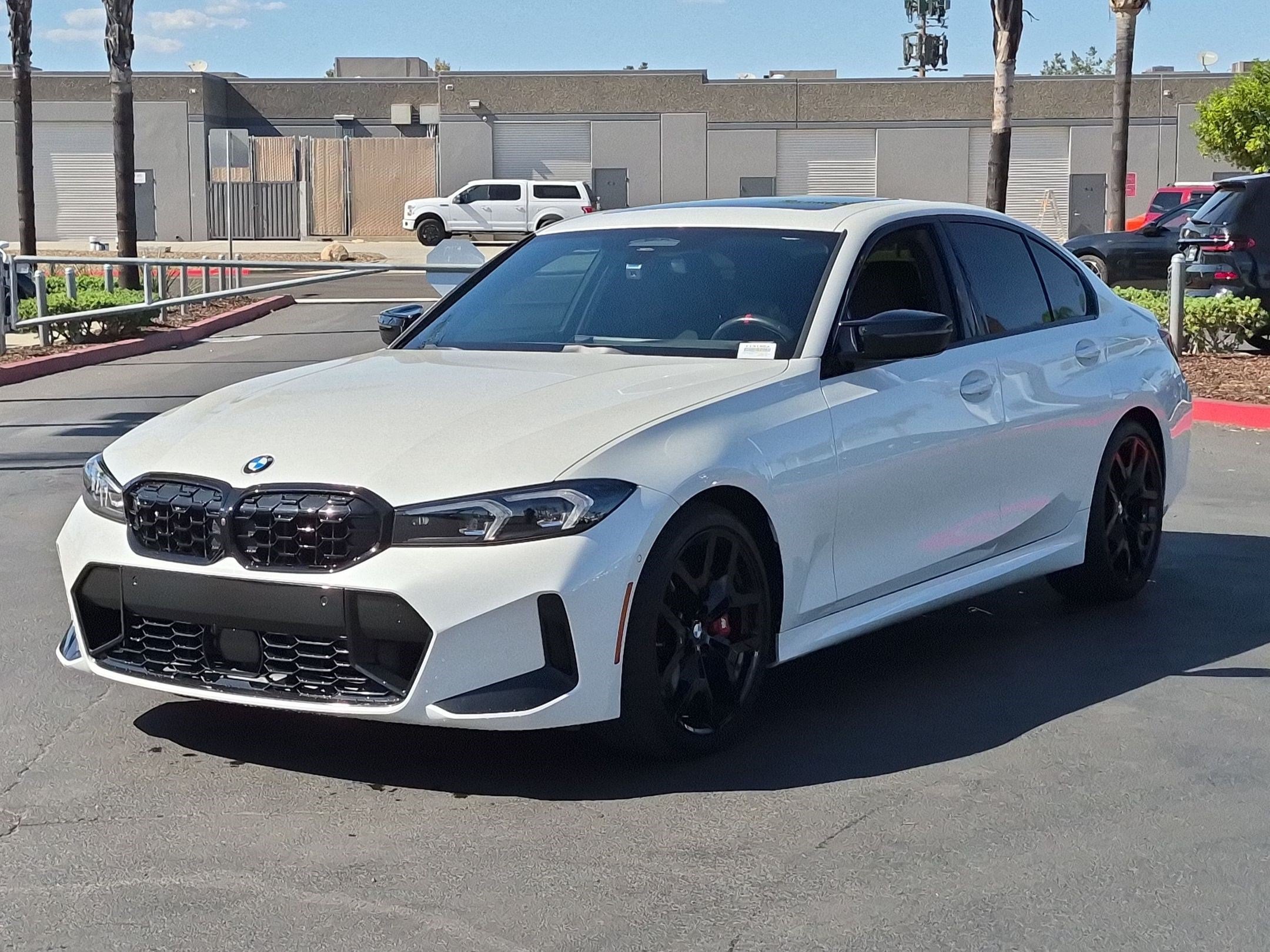 Used 2025 BMW M340i w/ Premium Package RWD image 5