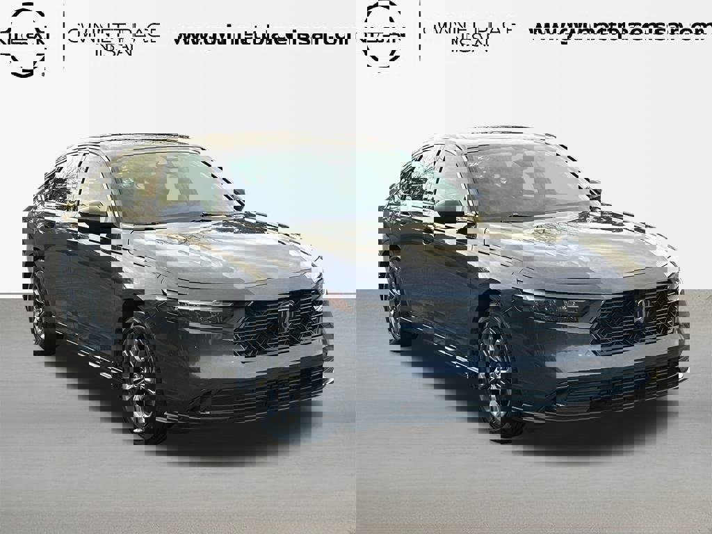 Used 2023 Honda Accord EX image 3